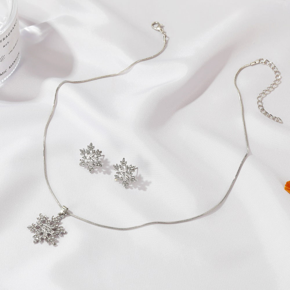 Snowflake Necklace